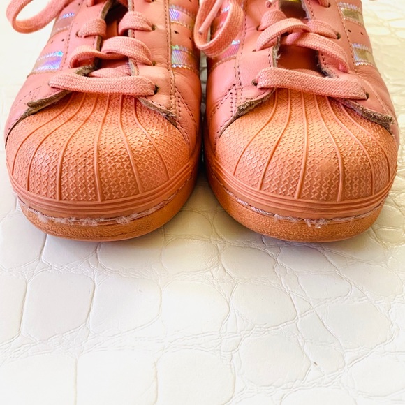 adidas superstar coral